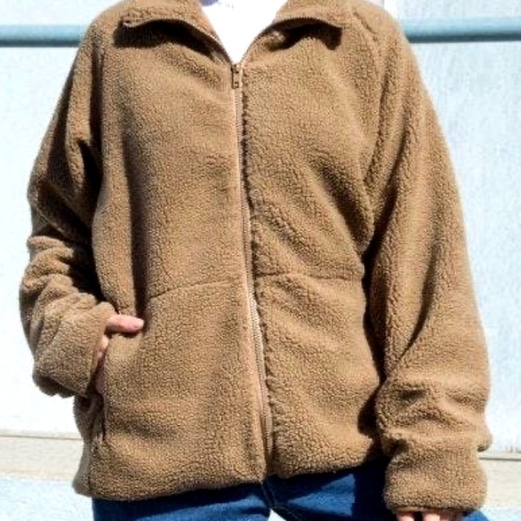 Brandy Melville Teddy Jacket - Picture 1 of 3